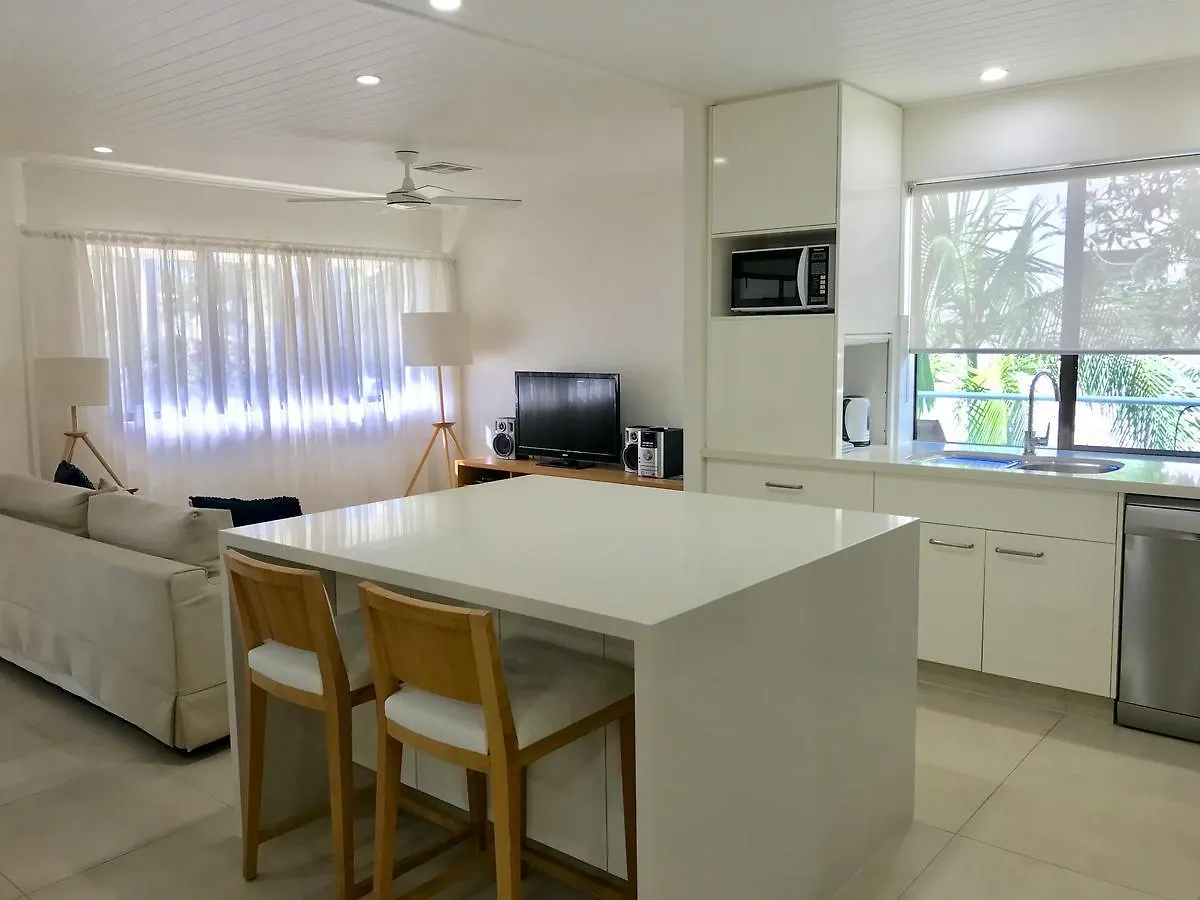 Aparthotel Noosa Boutique Apartments & Elkhorn Villas
